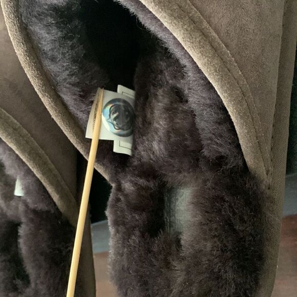 Australia luxe Collective soft genuine shearling scuff sleeper size M, new - Picture 7 of 12